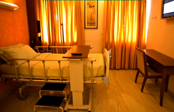 अपोलो अस्पताल, ग्रीम्स रोड चेन्नई - अंदर का कमरा