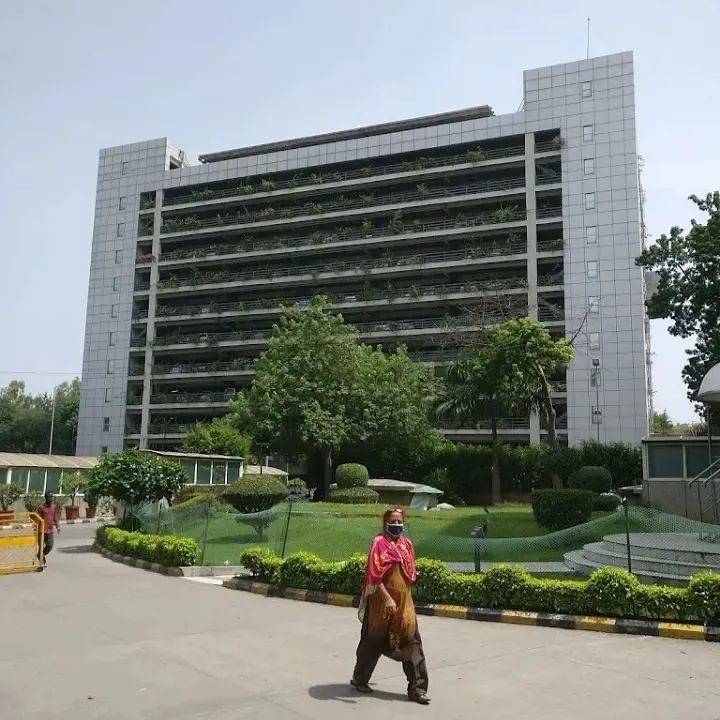 दिल्ली में सर गंगा राम अस्पताल एक अग्रणी स्वास्थ्य सेवा संस्थान 3
